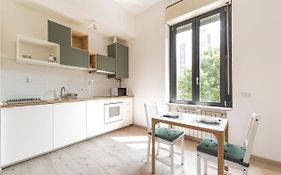 Maciachini Renovated Studio!